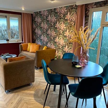Отель Sfeervolle Chalet Op De Veluwe In Хундерло Экстерьер фото
