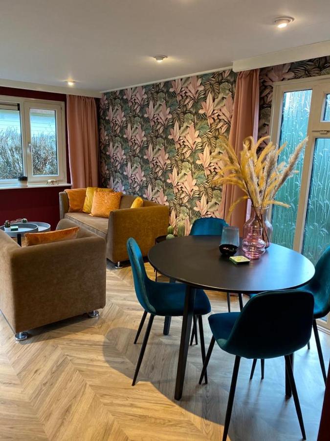 Отель Sfeervolle Chalet Op De Veluwe In Хундерло Экстерьер фото